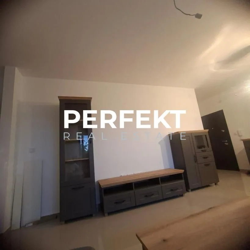 Prodaja, dvosoban stan, 52m², Pančevo, Srbija