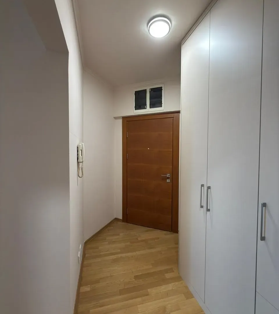 Prodaja, jednosoban stan, 50m², Centar, Podgorica