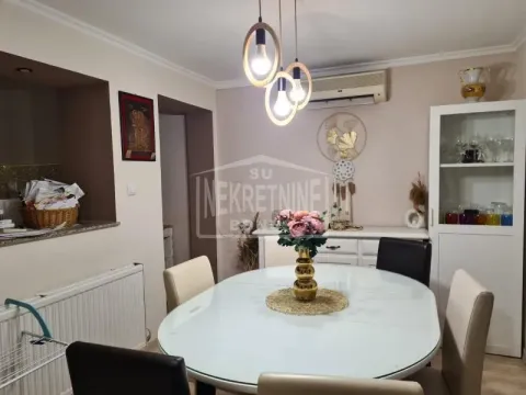 Prodaja, kuća, 150m², Makova Sedmica, Subotica - image 4