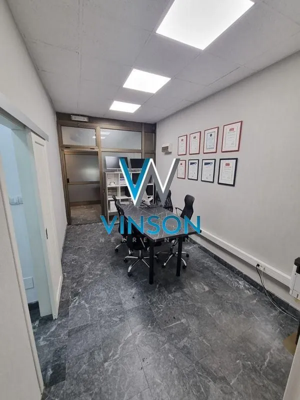 Rent, office space, 36m², Bulevar Oslobodjenja, Novi Sad Sve Podlokacije