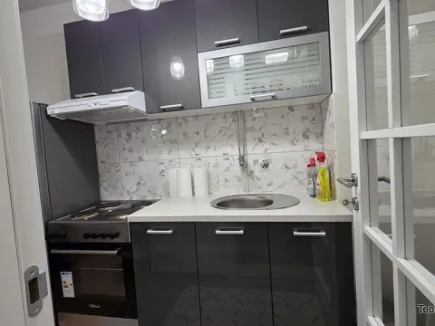 Izdavanje, garsonjera, 31m², Čukarička Padina, Beograd - image 7