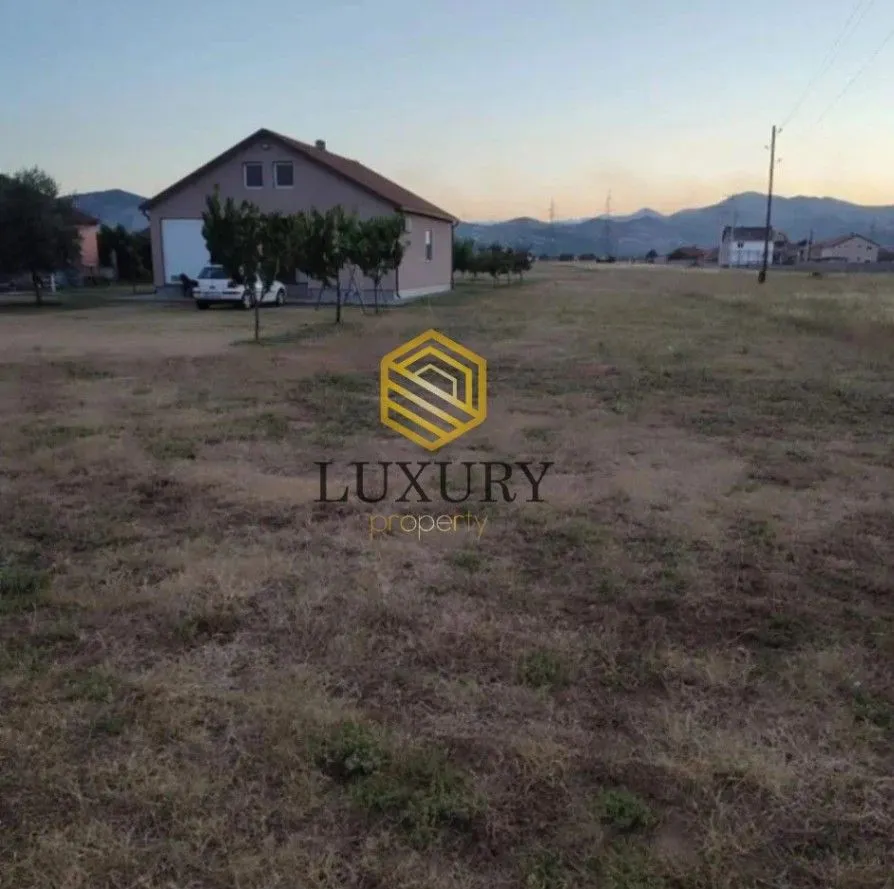 Prodaja, plac, 4000m², Dajbabe, Podgorica
