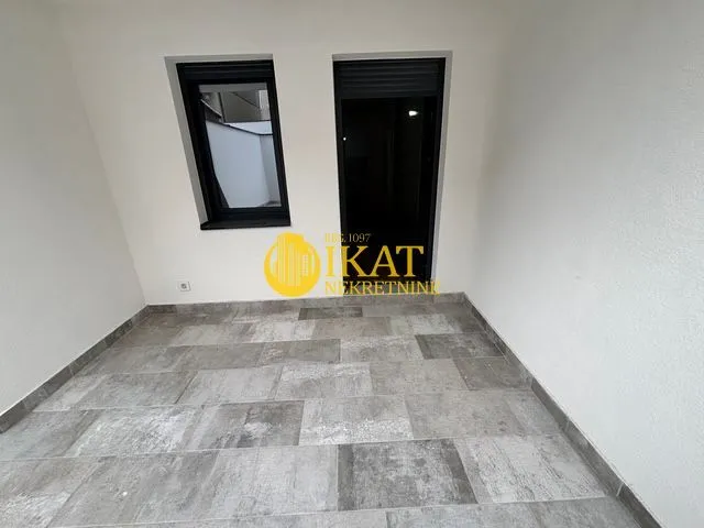 Sale, two bedroom apartment, 60m², Kluz, Zvezdara Sve Podlokacije