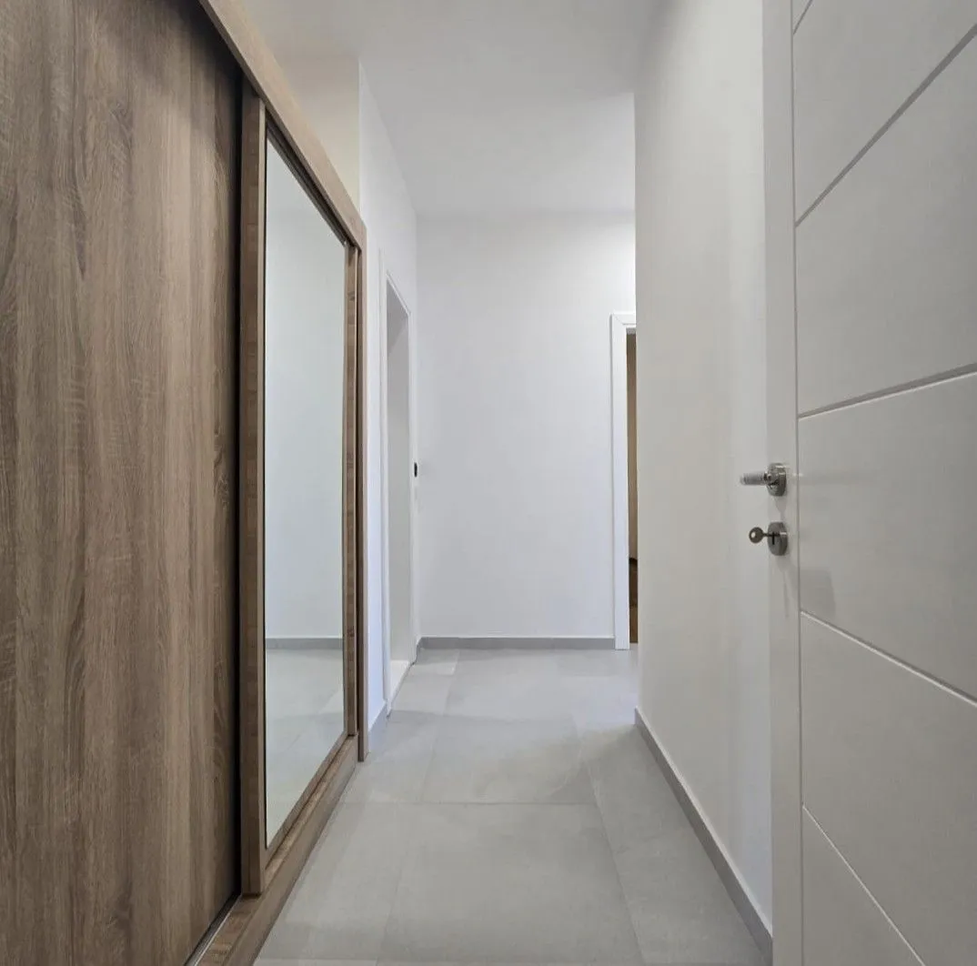 Prodaja, dvosoban stan, 71m², Gorica C, Podgorica
