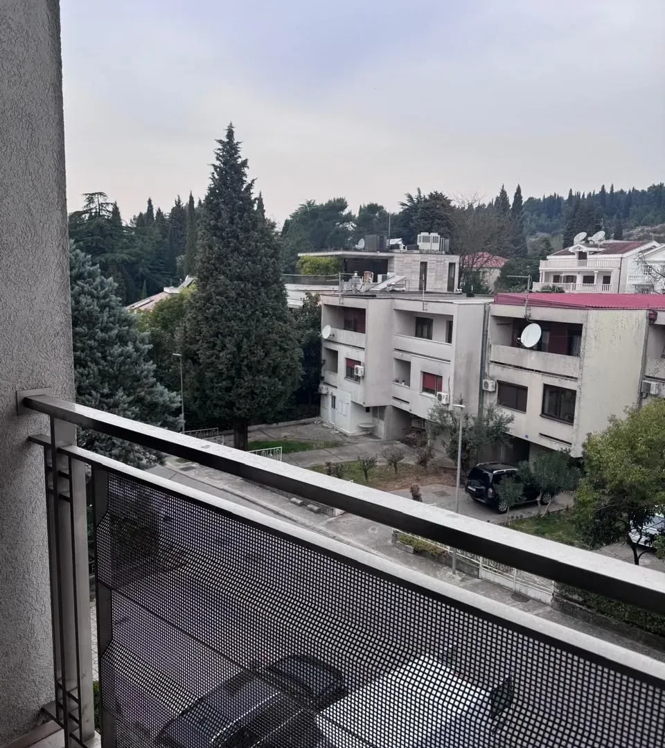 Rent, one bedroom apartment, 44m², Gorica C, Podgorica