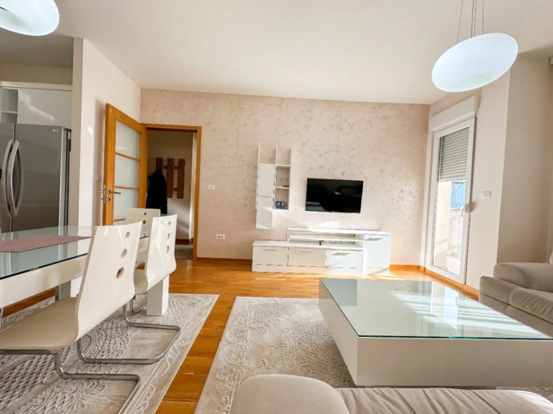 Prodaja, dvosoban stan, 63m², City Kvart, Podgorica