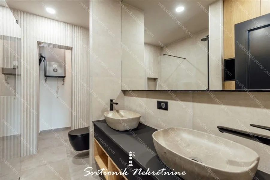 Prodaja, dvosoban stan, 180m², Savina, Herceg Novi