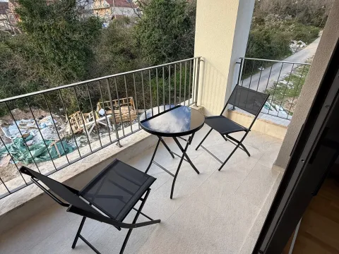 Rent, one bedroom apartment, 33m², Mrčevac, Tivat - image 5