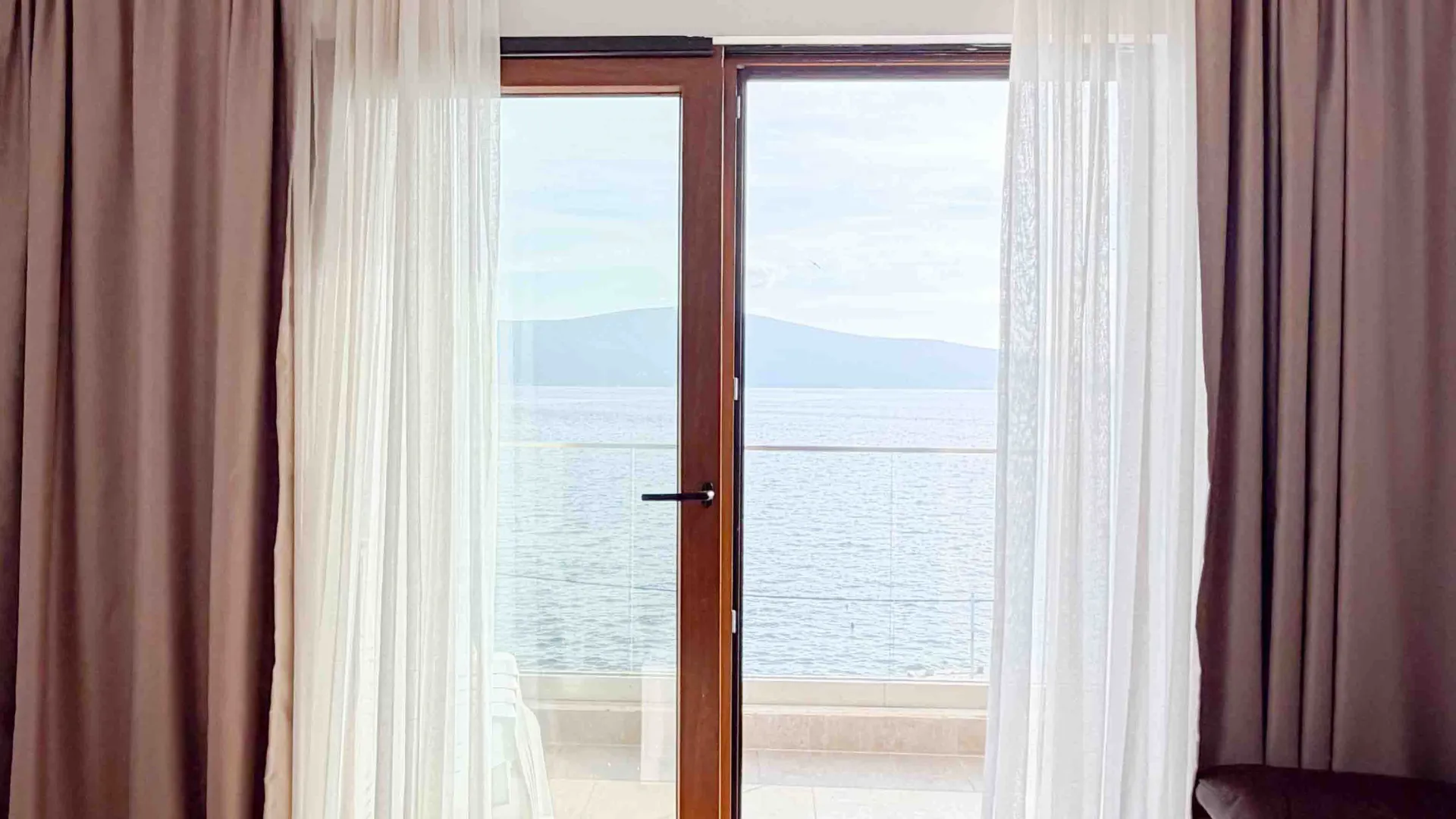 Rent, two bedroom apartment, 90m², Opatovo, Tivat