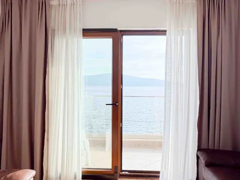 Rent, two bedroom apartment, 90m², Opatovo, Tivat - image 6