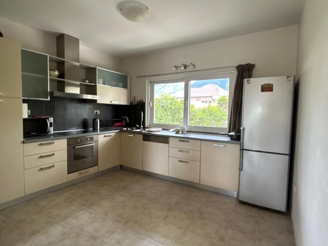 Prodaja, kuća, 160m², Bjeliši, Bar