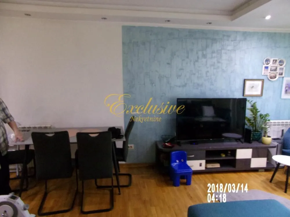 Prodaja, trosoban stan, 76m², Stari Grad, Beograd