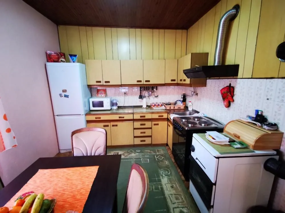Prodaja, kuća, 130m², Centar, Jagodina