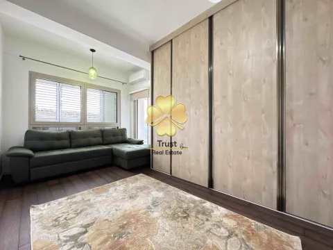 Izdavanje, dvosoban stan, 70m², Momišići, Podgorica - image 9