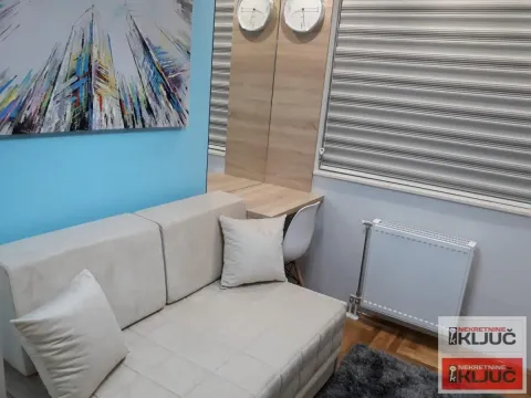 Rent, two bedroom apartment, 53m², Bulevar Oslobodjenja, Novi Sad Sve Podlokacije - image 14