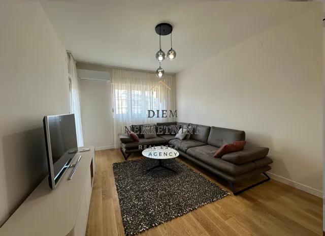 Rent, one bedroom apartment, 49m², Central Point, Podgorica