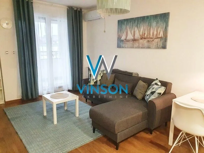 Izdavanje, jednosoban stan, 40m², Grbavica, Novi Sad Sve Podlokacije