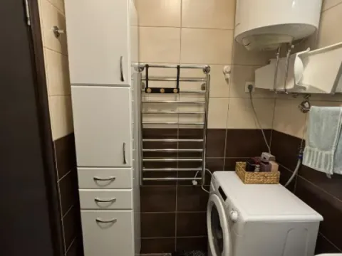 Sale, one bedroom apartment, 40m², Lazi, Budva - image 10