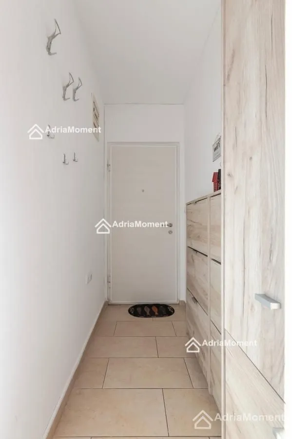 Prodaja, dvosoban stan, 51m², Donja Lastva, Tivat