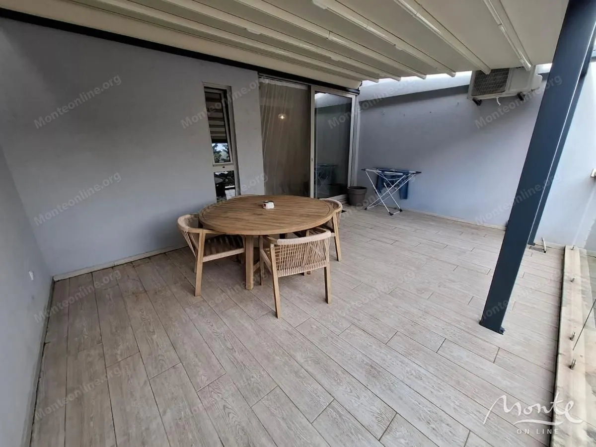 Prodaja, trosoban stan, 118m², Dubovica, Budva