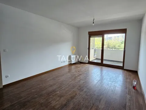 Izdavanje, trosoban stan, 96m², City Kvart, Podgorica