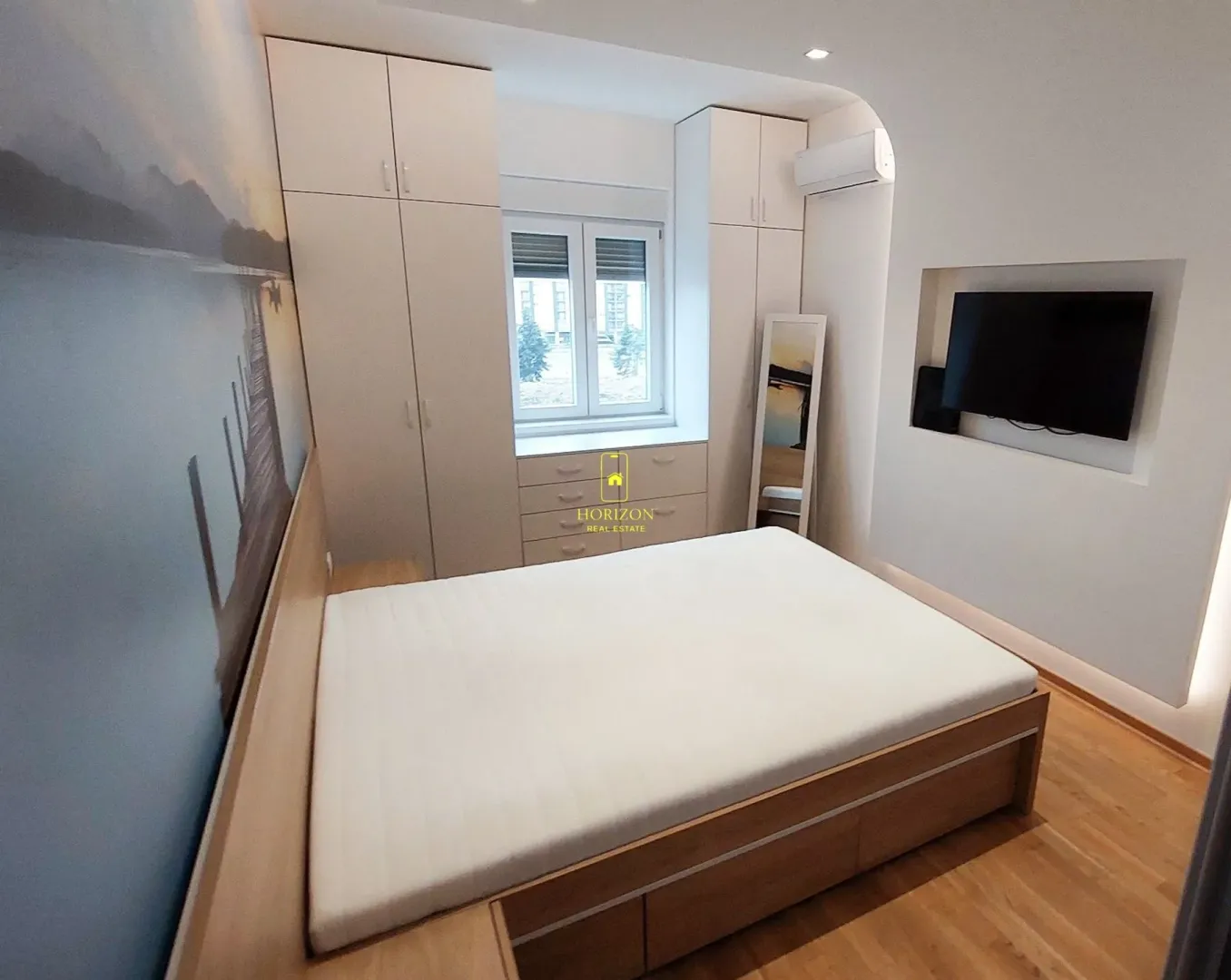 Rent, two bedroom apartment, 65m², City Kvart, Podgorica