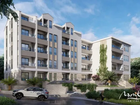 Sale, two bedroom apartment, 76m², Budva, Crna Gora - image 1