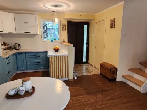 Prodaja, kuća, 100m², Budva, Crna Gora - image 4