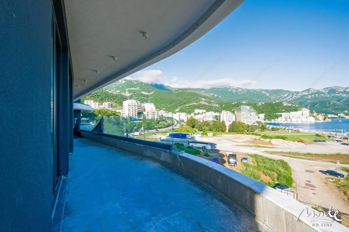Sale, two bedroom apartment, 80m², Bečići, Budva