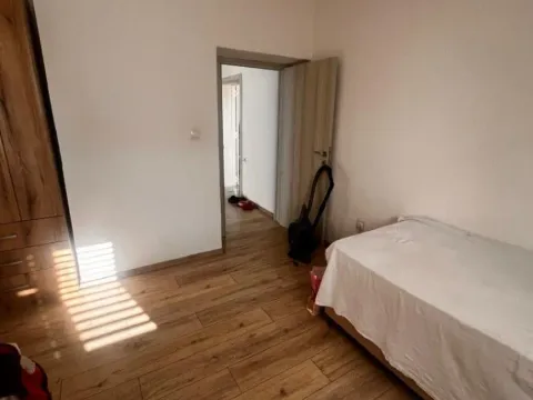 Izdavanje, dvosoban stan, 75m², Kalimanj, Tivat - image 7