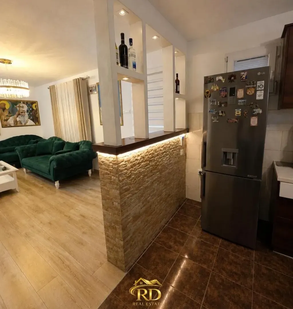 Rent, three bedroom apartment, 125m², Malo Brdo, Podgorica