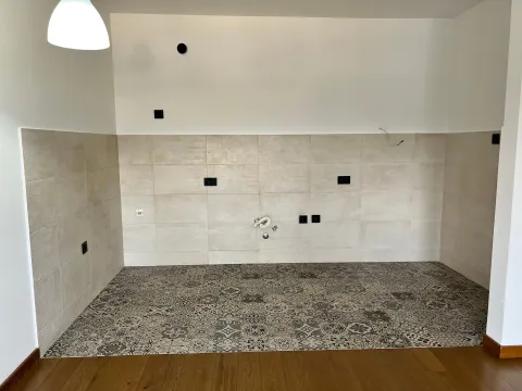 Izdavanje, dvosoban stan, 68m², Ljubović, Podgorica - image 5