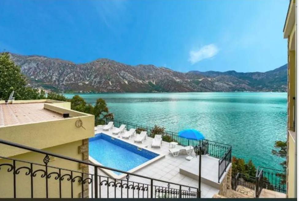 Sale, house, 358m², Kostanjica, Kotor