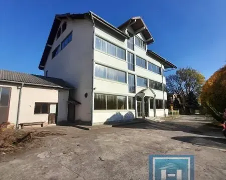 Rent, office space, 1300m², Supska, Ćuprija - image 17