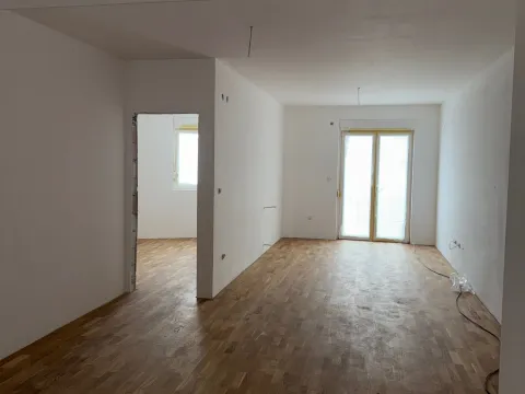 Sale, one bedroom apartment, 42m², Centar, Bijelo Polje - image 6