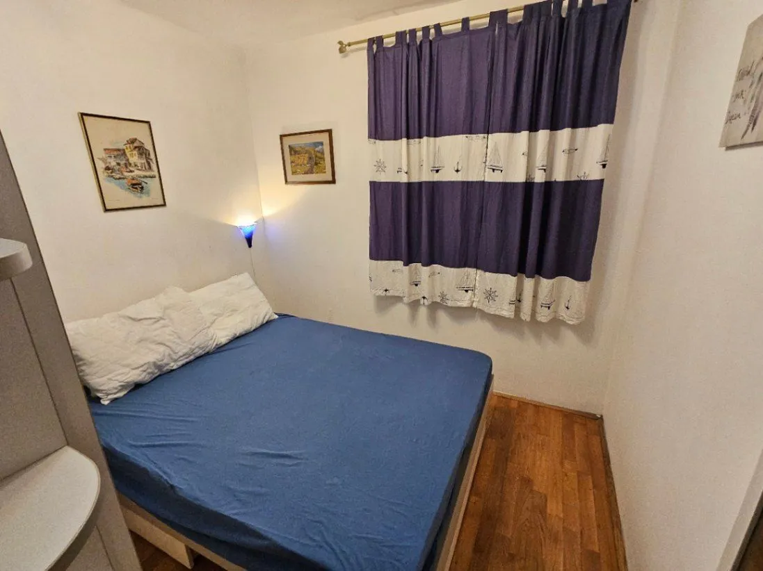 Izdavanje, jednosoban stan, 38m², Gospoština, Budva