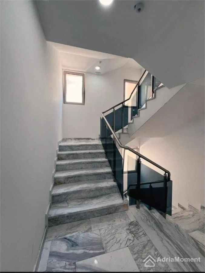 Sale, two bedroom apartment, 62m², Bečići, Budva