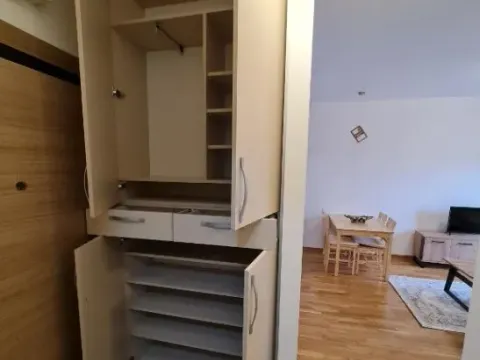 Izdavanje, jednosoban stan, 37m², Zabjelo, Podgorica - image 3