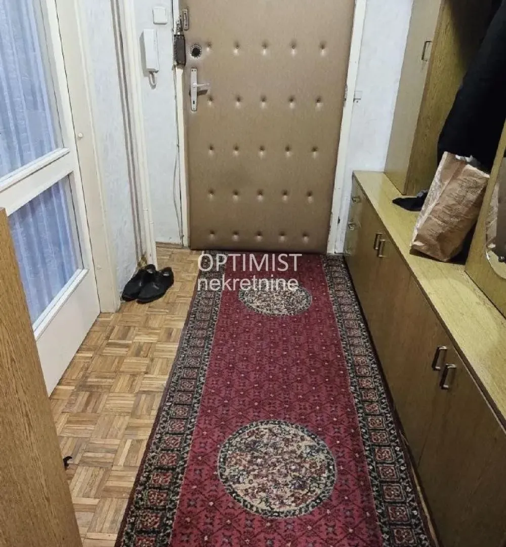 Sale, three bedroom apartment, 103m², Zvezdara Sve Podlokacije, Beograd