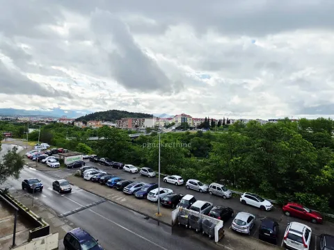 Rent, three bedroom apartment, 92m², Krivi Most, Podgorica - image 10