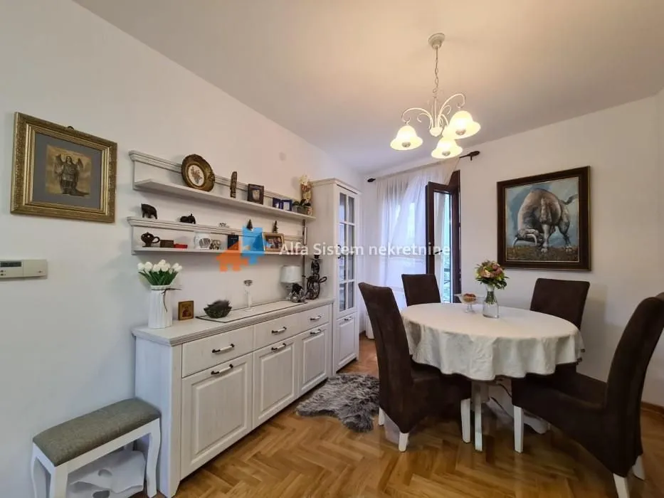 Rent, four bedroom apartment, 112m², Autokomanda, Voždovac Sve Podlokacije