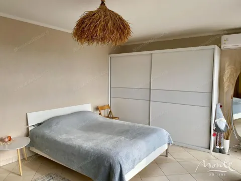 Sale, one bedroom apartment, 52m², Markovići, Budva - image 11