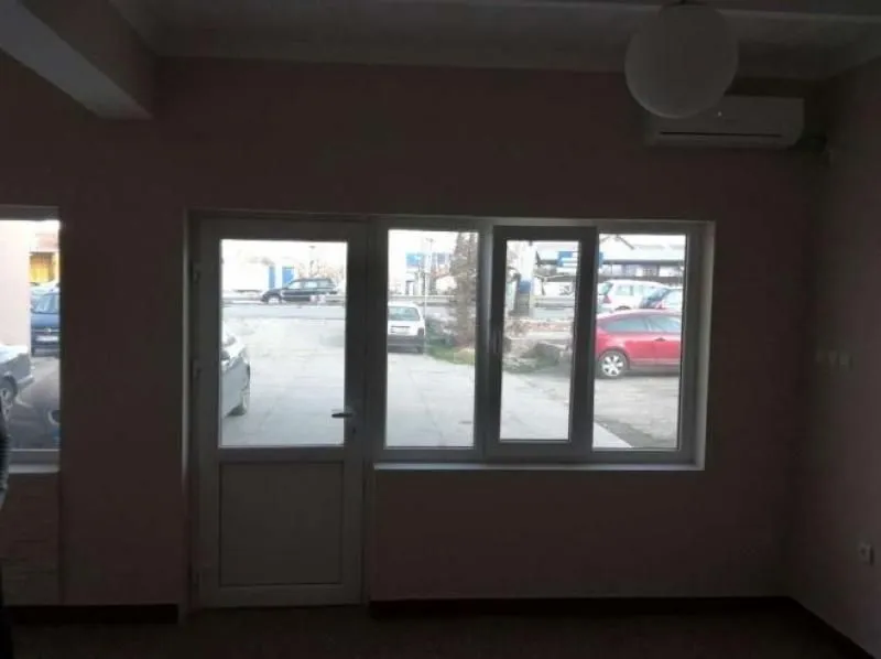 Rent, office space, 120m², Krnjaca, Palilula Sve Podlokacije