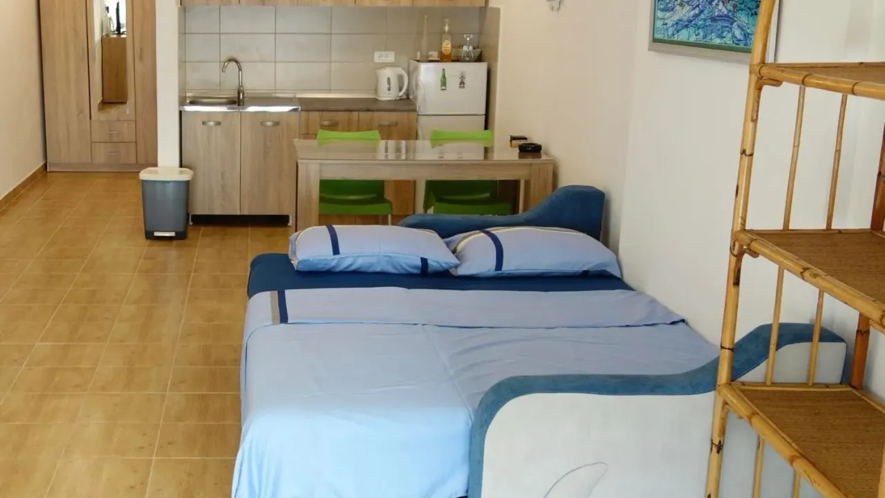 Izdavanje, stan, 40m², Pržno, Budva