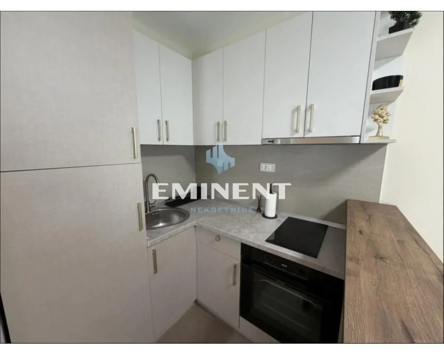 Rent, two bedroom apartment, 54m², Vračar Hram, Vračar Sve Podlokacije