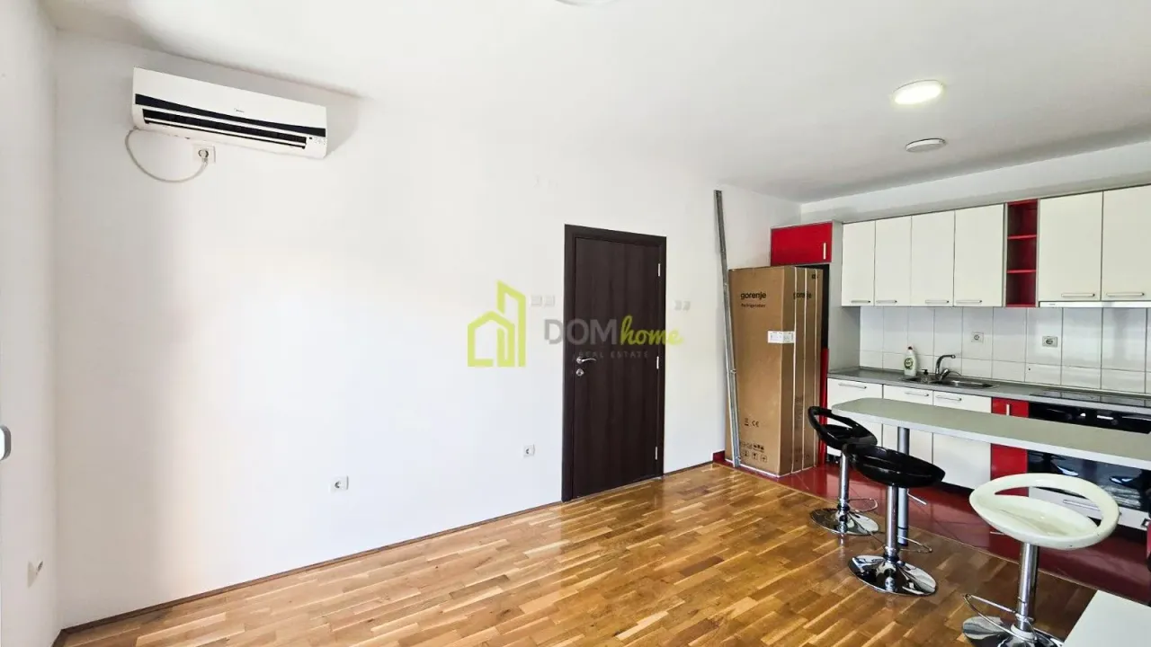 Prodaja, jednosoban stan, 44m², Krivi Most, Podgorica