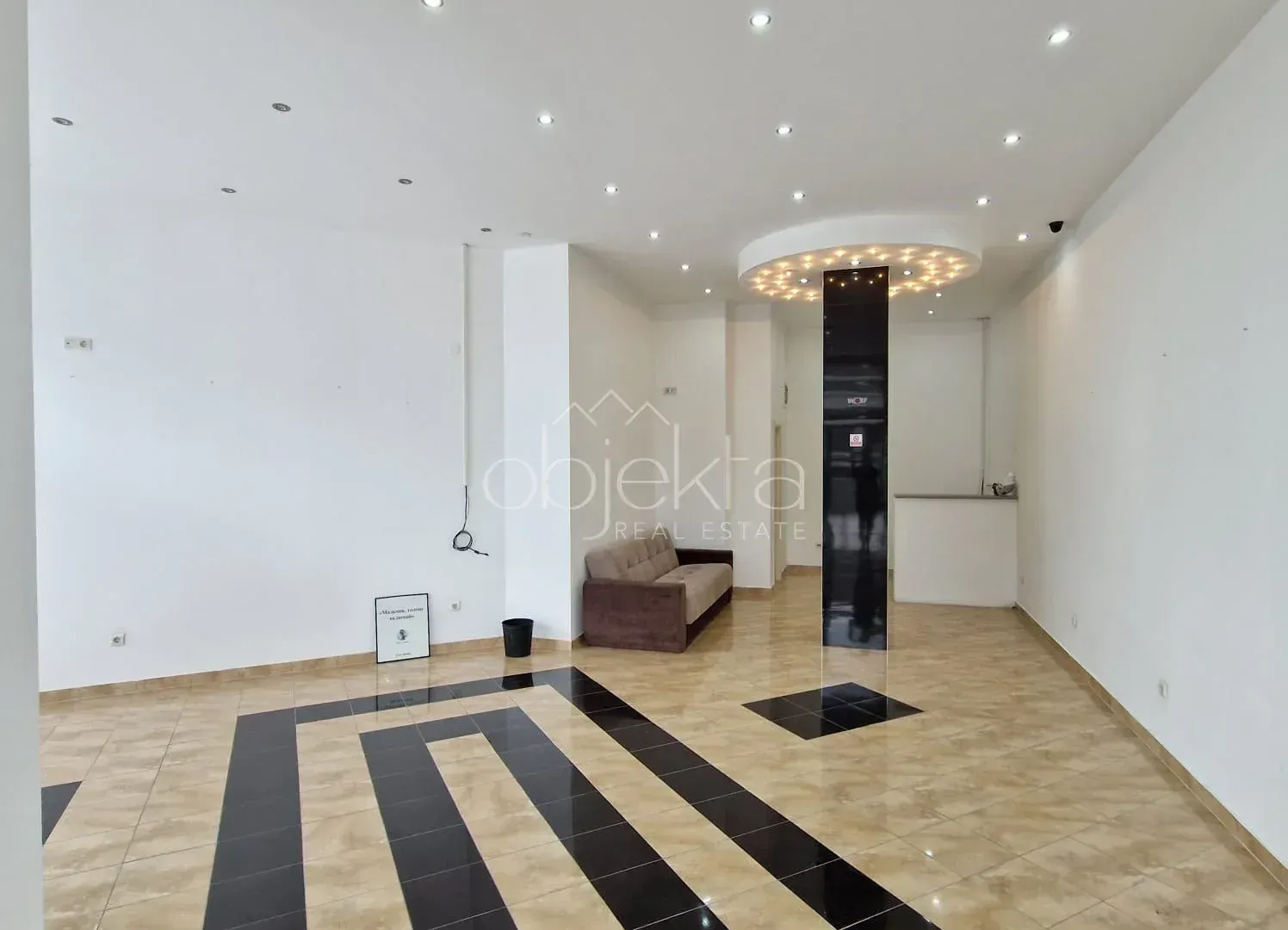 Rent, office space, 53m², Tivat, Crna Gora
