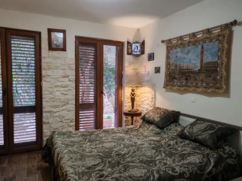 Sale, two bedroom apartment, 67m², Petrovac, Budva - image 4