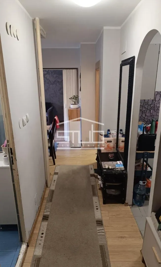 Sale, four bedroom apartment, 68m², Zvezdara Sve Podlokacije, Beograd