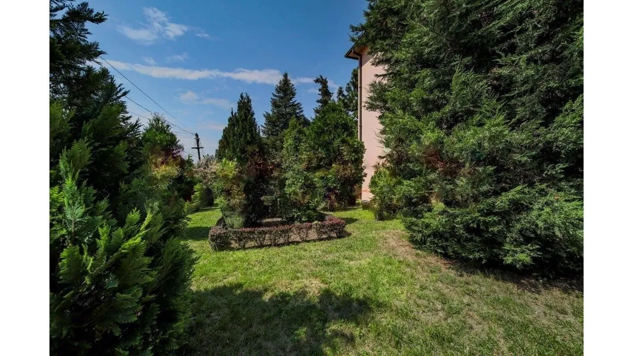 Prodaja, kuća, 400m², Kaluđerica, Beograd